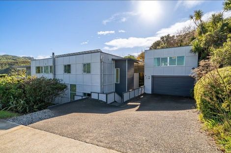 Photo of property in 47 Korokoro Road, Korokoro, Lower Hutt, 5012