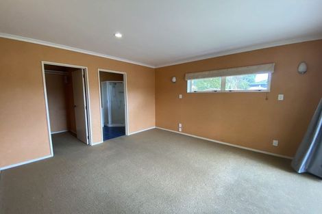 Photo of property in 7 Ironstone Place, Randwick Park, Auckland, 2105