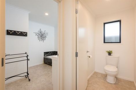 Photo of property in 43 Easthaven Place, Redwoodtown, Blenheim, 7201