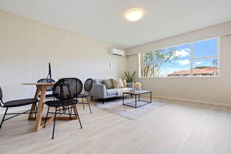 Photo of property in 3/13 Hill Road, Hillpark, Auckland, 2102