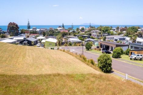 Photo of property in 10 Ross Place, Whiritoa, Whangamata, 3691