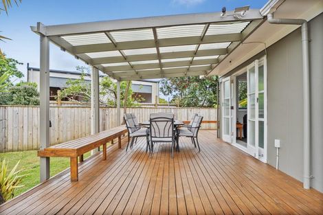 Photo of property in 59 Cook Drive, Whitianga, 3510