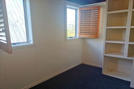 Photo of property in 43 Hibiscus Coast Highway, Silverdale, 0932