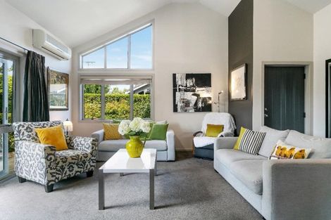 Photo of property in 15 Parata Street, Two Mile Bay, Taupo, 3330