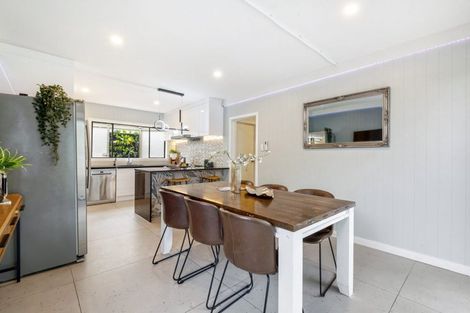 Photo of property in 1/94 Glamorgan Drive, Torbay, Auckland, 0630