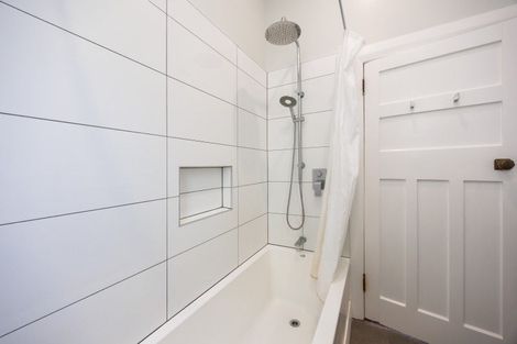 Photo of property in 6 Rosalie Terrace, Kelvin Grove, Palmerston North, 4414