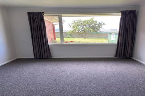 Photo of property in 28 Harlech Street, Oamaru North, Oamaru, 9400
