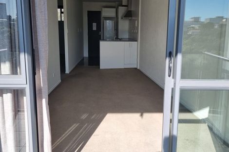 Photo of property in 2f/6 Piwakawaka Street, Eden Terrace, Auckland, 1010