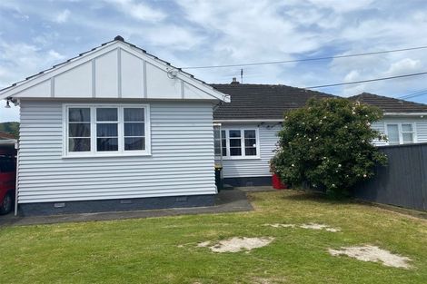 Photo of property in 10 Dempsey Street, Naenae, Lower Hutt, 5011