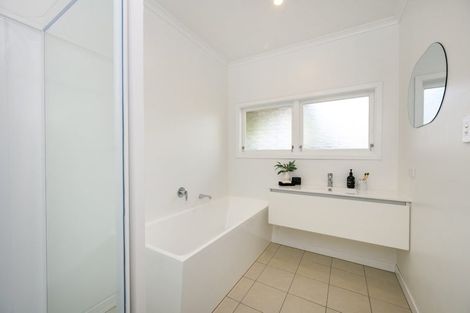 Photo of property in 237 Victoria Avenue, Hokowhitu, Palmerston North, 4410