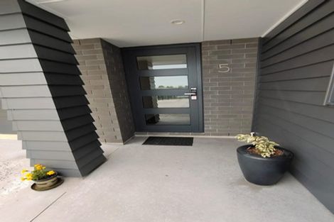 Photo of property in 5 Nottingham Road, Omokoroa, 3114