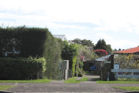 Photo of property in 5 Esmeralda Street, Welcome Bay, Tauranga, 3112