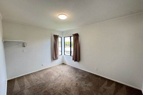 Photo of property in 42 Calluna Crescent, Totara Heights, Auckland, 2105