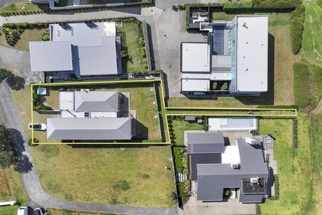 Photo of property in 40 Inanga Lane, Omaha, 0986