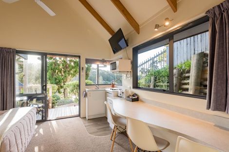 Photo of property in 32-34 School Road, Paihia, 0200