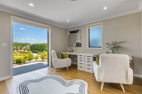 Photo of property in 28 Clifton Road, Whitford, Howick, 2571