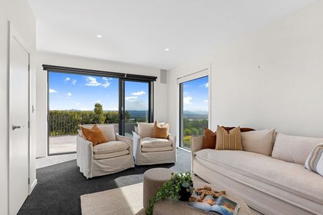 Photo of property in 280 Major Hornbrook Road, Mount Pleasant, Christchurch, 8081