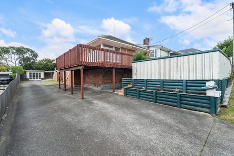 Photo of property in 1/36 Ocean View Road, Northcote, Auckland, 0627