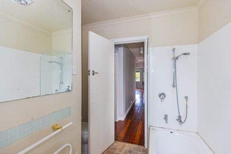 Photo of property in 18 Toi Street, Tawhero, Whanganui, 4501