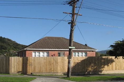 Photo of property in 68 Seddon Street, Naenae, Lower Hutt, 5011