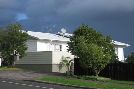 Photo of property in 50 Cherry Road, Bucklands Beach, Auckland, 2014