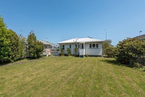 Photo of property in 64 Kapiti Road, Paraparaumu, 5032