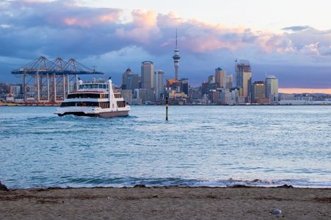 Photo of property in 1/71 Church Street, Devonport, Auckland, 0624