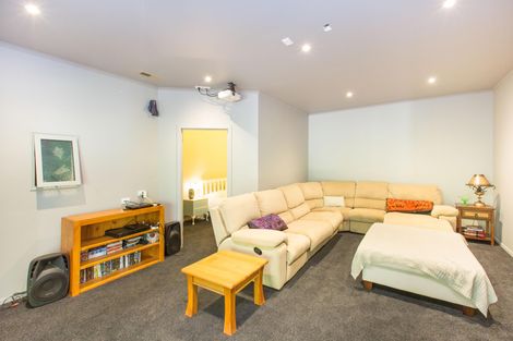 Photo of property in 39 Whaanga Road, Raglan, 3297