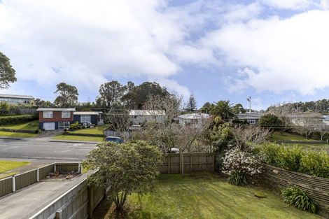 Photo of property in 61 Clawton Street, Westown, New Plymouth, 4310