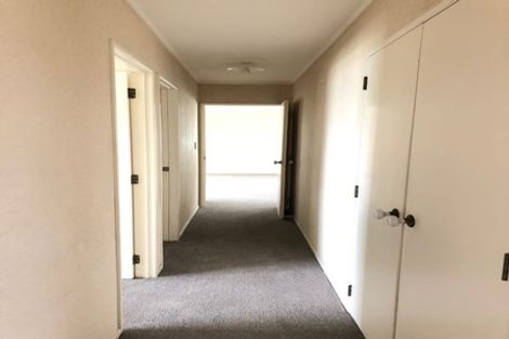 Photo of property in 1/2 Whitford Road, Howick, Auckland, 2014