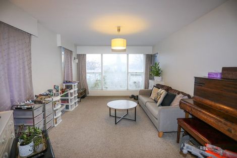 Photo of property in 1/3 Glenside Avenue, Ilam, Christchurch, 8041