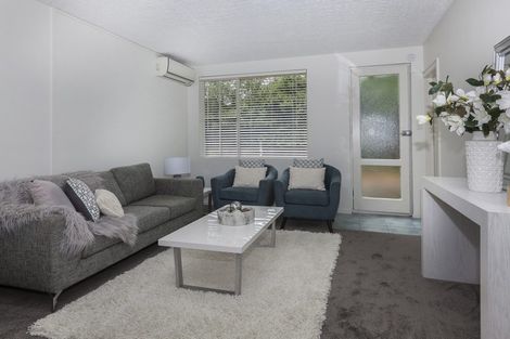 Photo of property in 2/40 Leinster Road, Merivale, Christchurch, 8014