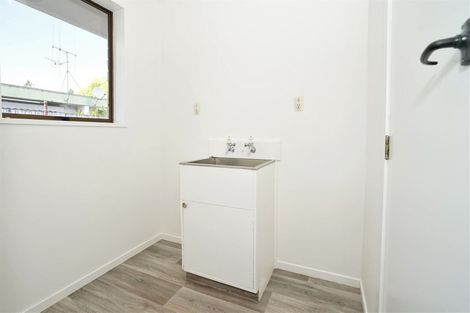 Photo of property in 2/877 Heaphy Terrace, Claudelands, Hamilton, 3214