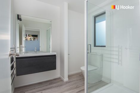 Photo of property in 14 Sunset Terrace, Waikanae Beach, Waikanae, 5036