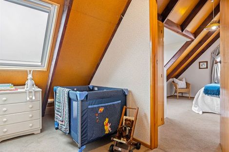 Photo of property in 9 Sawtell Place, Northcote, Christchurch, 8052