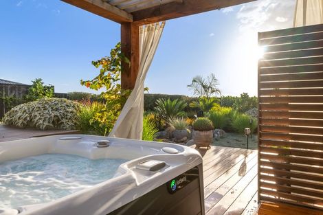 Photo of property in 57 Eighth View Avenue, Beachlands, Auckland, 2018