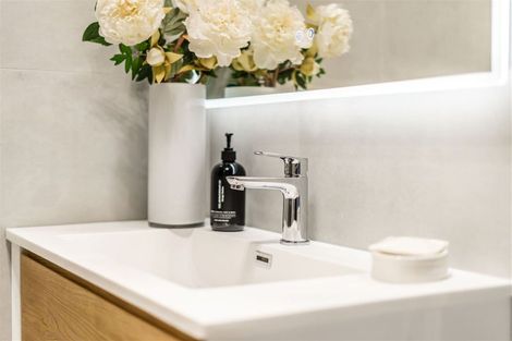 Photo of property in 42 Biokovo Street, Massey, Auckland, 0614