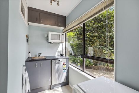 Photo of property in 14a Spicer Place, Tawa, Wellington, 5028