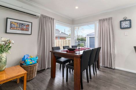 Photo of property in 16 Farrington Avenue, Bishopdale, Christchurch, 8053