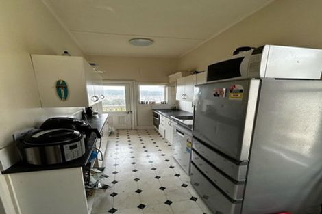 Photo of property in 72 Fairlie Terrace, Kelburn, Wellington, 6021