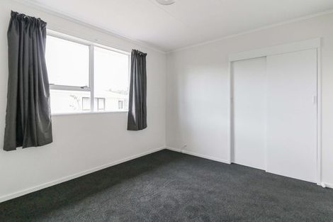 Photo of property in 111 Holborn Drive, Stokes Valley, Lower Hutt, 5019