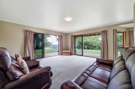 Photo of property in 282 Smart Road, Hillsborough, New Plymouth, 4372