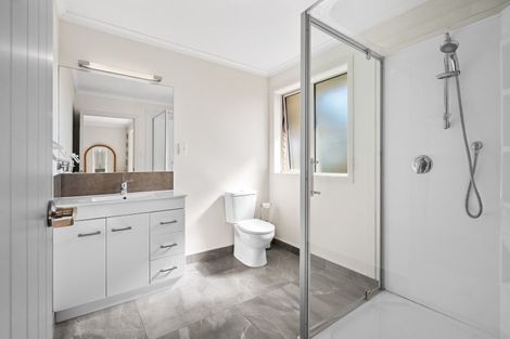 Photo of property in 472 Lees Road, Feilding, 4775