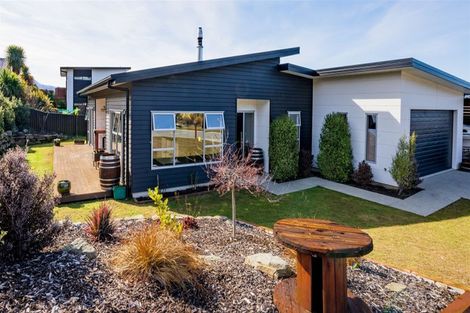 Photo of property in 54 West Meadows Drive, Wanaka, 9305