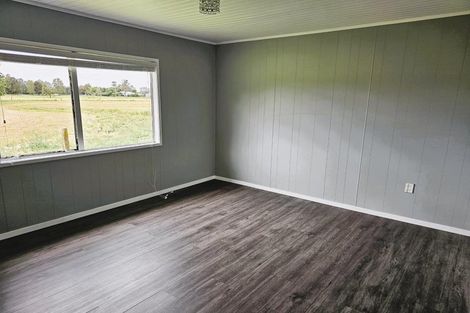 Photo of property in 735 One Tree Point Road, Ruakaka, 0171