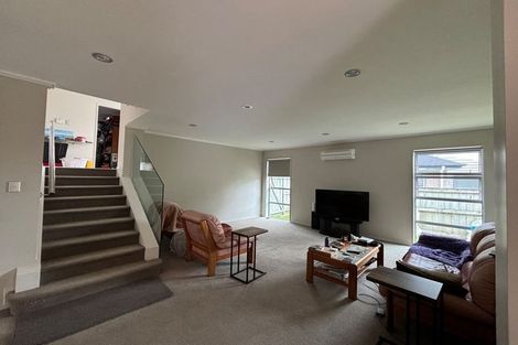 Photo of property in 28 Bur Oak Terrace, Schnapper Rock, Auckland, 0632