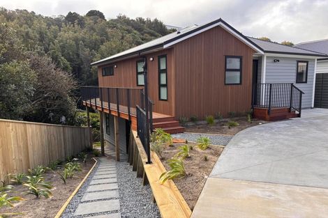 Photo of property in 15 Holly Grove, Maungaraki, Lower Hutt, 5010