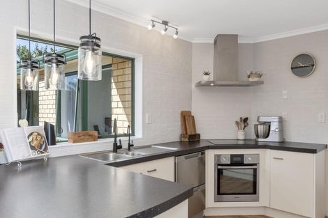 Photo of property in 7 Karia Grove, Papamoa Beach, Papamoa, 3118