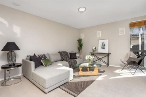 Photo of property in 6a Sawyers Arms Road, Northcote, Christchurch, 8052