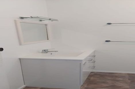 Photo of property in 12 Surat Place, Glen Eden, Auckland, 0602